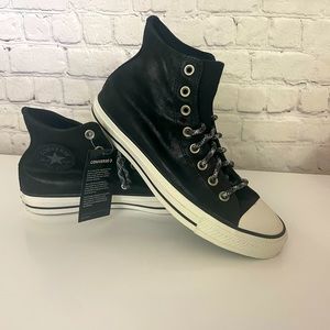 CONVERSE HI TOPS IN SIZE: mens 7.5 and womens 9.5 UNISEX